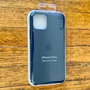 Apple 11 iPhone Pro Black Silicone Case - Brand New